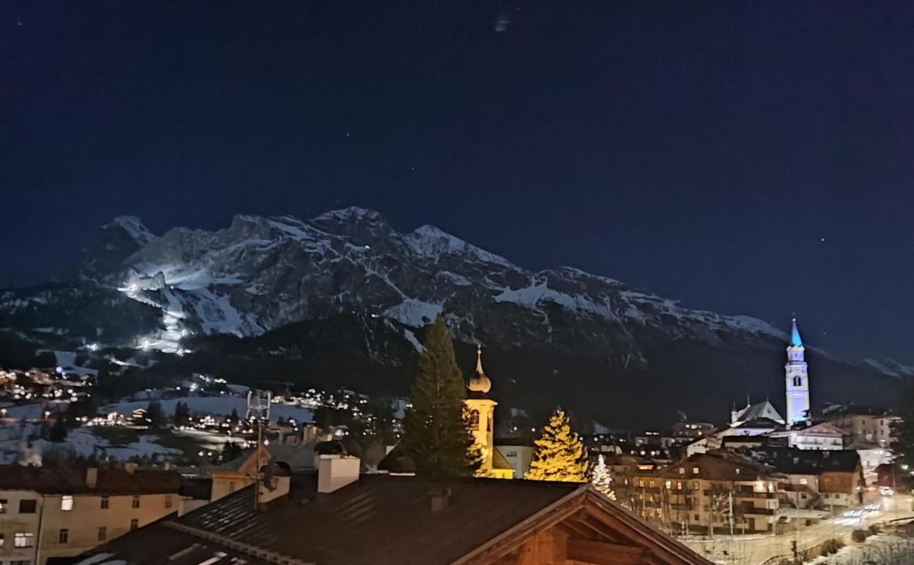 Hotel Panda Cortina- Ricarica Auto Elettriche Cortina dʼAmpezzo Exteriér fotografie